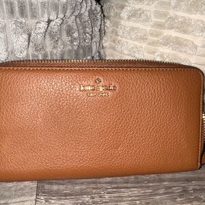 Kate Spade Tan Leather Zip Wallet